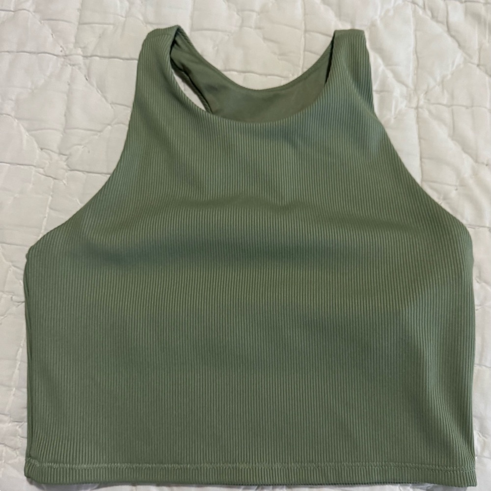 DSG active built in bra crop tank
